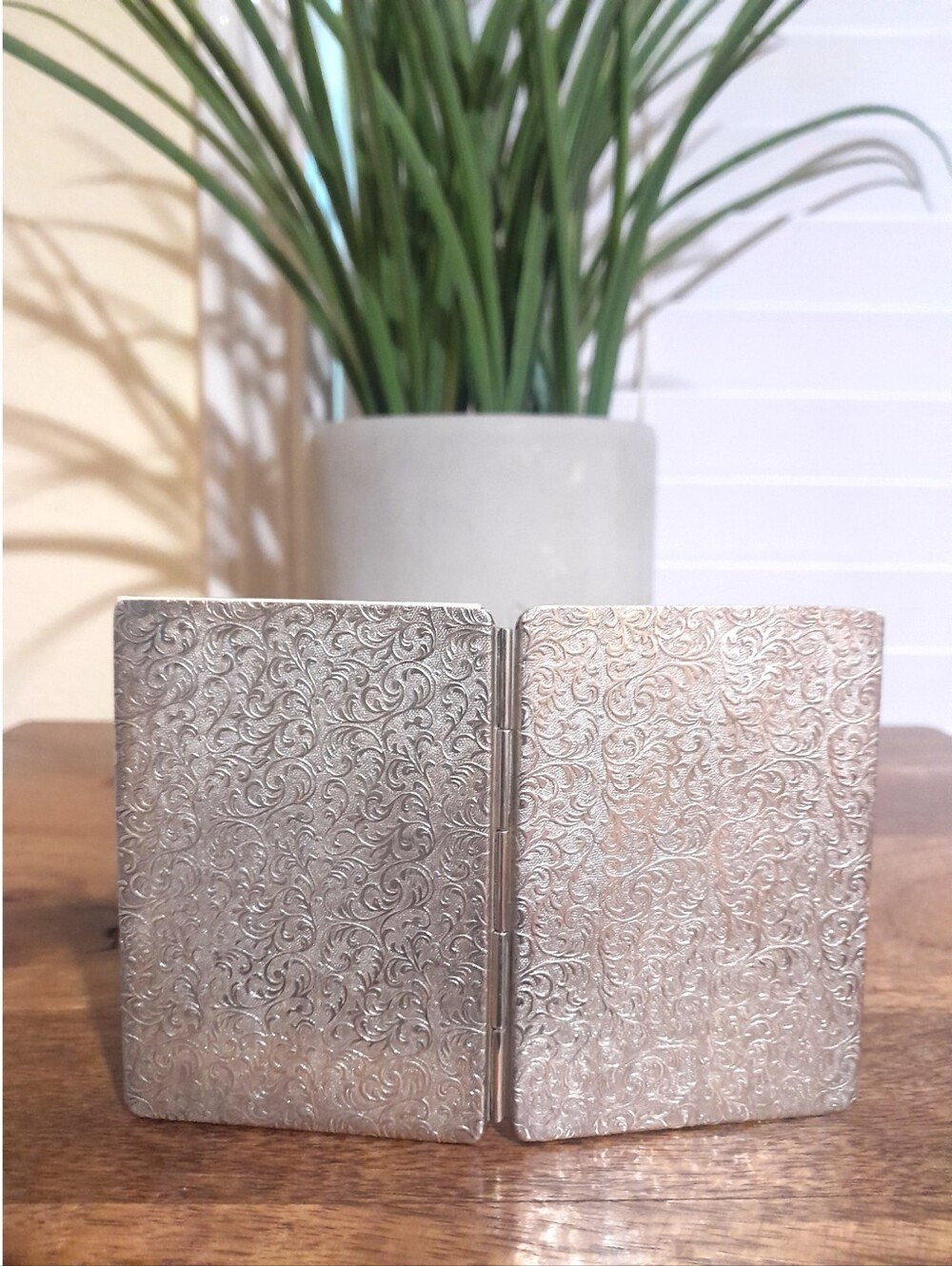 Vintage Italian Monica Rich Kosann Sterling Silver Floral Bi-Fold Photo Case - Picture 3 of 3
